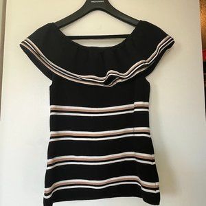 Off-the-shoulder shirt